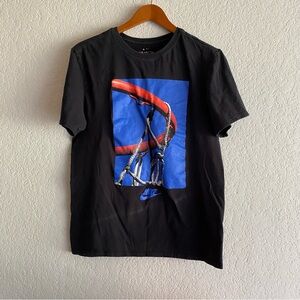 Nike Black and Blue Graphic Men's T-Shirt
